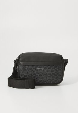 Сумка через плечо MUST MONO CAMERA BAG - Across body bag Calvin Klein, черный 6ca52h0k1-q11 | black