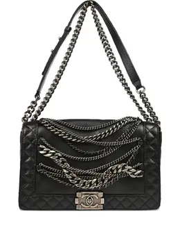 Chanel 2014 medium Boy Reverso Chanel quilted lambskin shoulder bag 31002882