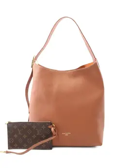 Louis Vuitton 2021 Lowkey MM shoulder bag 31091060