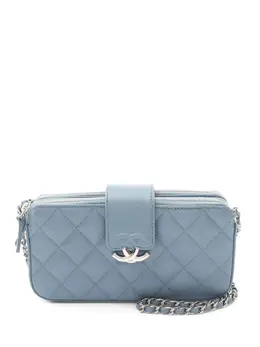 Chanel 2019 matelassé clutch bag 31091187