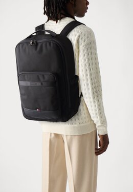 Рюкзак TRAVEL BACKPACK Tommy Hilfiger, черный to152h0ou-q11 | black