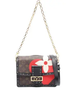 Louis Vuitton 2020 Game On Dauphine MM shoulder bag 31179990