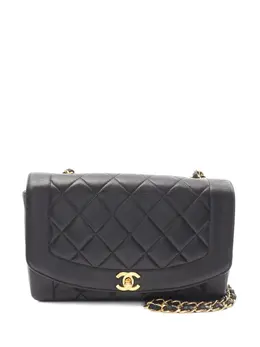 Chanel 1991-1994 Diana matelassé flap chain shoulder bag 31179792