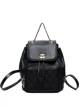 Chanel 2018 small diamond-quilting backpack 31293644
