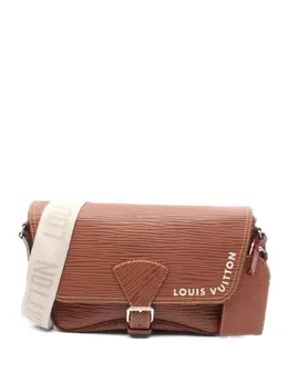 Louis Vuitton 2021s Montsouris messenger bag 31179602