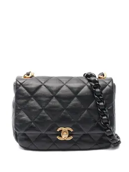 Chanel 2021 matelasse-quilting chain-strap cross body bag 31179739