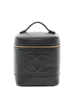 Chanel 2002 Vanity caviar-leather bucket bag 31178656