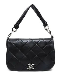 Chanel 2006 quilted lambskin shoulder bag 31390241