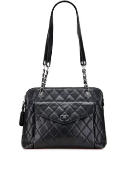 Chanel 1996-1997 CC Quilted Caviar Front Pocket shoulder bag 31535603