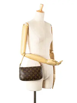 Louis Vuitton 1998 Monogram Pochette Accessoires shoulder bag 31588296