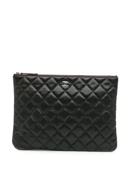 Chanel 2018 Medium Quilted Caviar O Case clutch bag 31596507