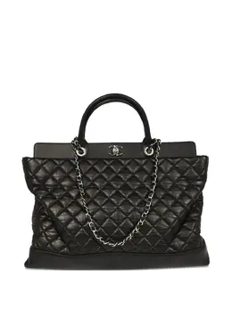 Chanel 2011 Portobello quilted chain tote bag 31308744