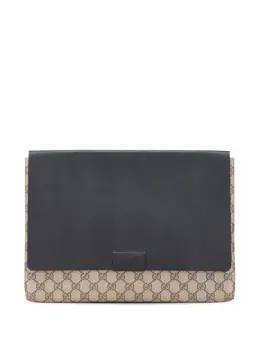 Gucci 2000-2015 Large GG Supreme clutch bag 31597039