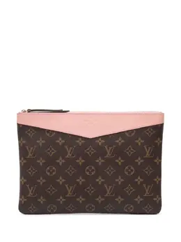 Louis Vuitton 2021 Monogram Daily Pouch clutch bag 31622008