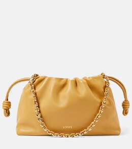 Средний кожаный клатч Flamenco Loewe, Sahara p00930127 | sahara