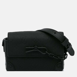 Louis Vuitton Steamer Wearable Wallet - Black Monogram, Crossbody Bag