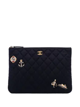 Chanel 2018-2019 Paris Hamburg Medium Quilted Wool Coco Sailor Charms O Case clutch bag 31675863