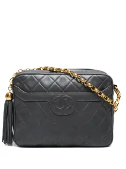 Chanel 1991-1994 CC Mark Tassel shoulder bag 31667889