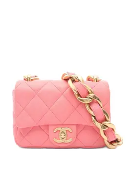 Chanel 2021 matelassé chain bag 31678939