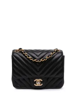 Chanel 2019 Mini Square Classic Chevron Lambskin Single Flap crossbody bag 31767762