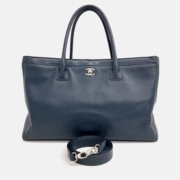 Chanel Grand Large Navy Blue Leather Surf Bag 1201897