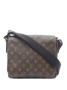 Louis Vuitton 2013 monogram District PM shoulder bag 31798320