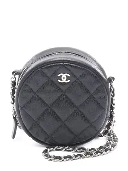 Chanel 2018-2019 CC Quilted Caviar Round Clutch With Chain crossbody bag 31848496