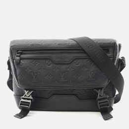 Louis Vuitton Messenger Voyage Pm Shoulder Bag Monogram Shadow Noir 1203639