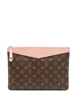 Louis Vuitton 2019 Monogram Daily Pouch clutch bag 31858370