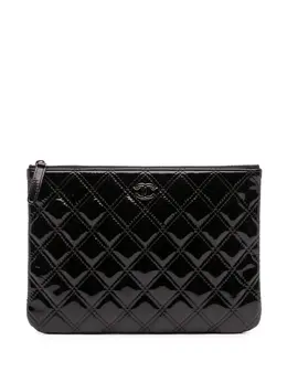 Chanel 2014-2015 Medium Quilted Patent O Case clutch bag 31886149