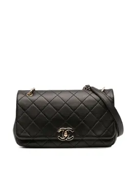 Chanel 2020 Large Lambskin Twist Chain Enamel CC Flap crossbody bag 31905106