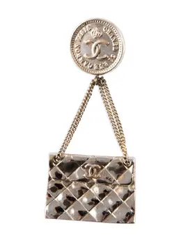 Chanel 2000s quilted-bag brooch 31852527