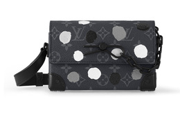 Louis Vuitton Носимая сумка-паровозик X Yayoi Kusama с монограммой Eclipse, черно-серебристая m81935