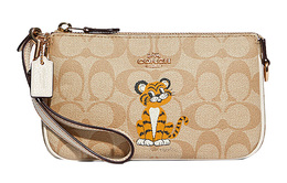 Coach Сумка-клатч Nolita 19 из холщовой ткани с зернистой кожей, небольшого размера, женская, цвета хаки и белого c7699-imdqc