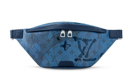 Поясная сумка Discovery Abyss Blue Louis Vuitton m22576