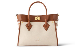 Сумка M22195 On My Side Mm Louis Vuitton m22191