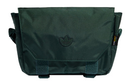 Adidas Originals Спортивная сумка из переработанного полиамида, сумка-мессенджер, сумка через плечо, унисекс, минеральный зеленый hl6696