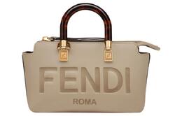 Fendi Сумка-мессенджер Boston из телячьей кожи, сумка через плечо, мини-сумка для женщин, бежево-коричневая 8bs067-abvl-f0e65