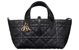 Christian Dior Сумка Toujours из коровьей кожи, женская, черная, с трубами m2822oshj-m900