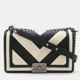 Chanel Boy Black White Leather Shoulder Bag 1207395
