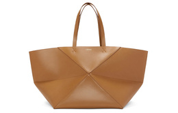 Loewe Блестящая сумка из коровьей кожи, очень большая, женская, цвет дубово-коричневый b510pfmx01-3980