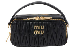 Miu Miu Сумка через плечо Matelassé Nappa Leather, женская, черная 5bh229-n88-f0002-v-ooo