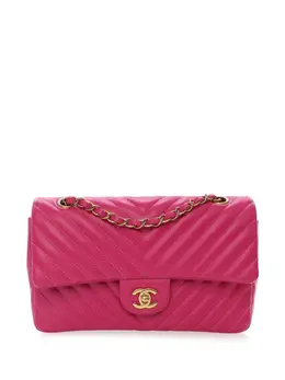 Chanel 2015-2016 Medium Classic Chevron Lambskin Double Flap shoulder bag 31943394