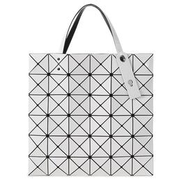 Issey Miyake Сумка-тоут LUCENT Six-Grid PVC, белая bb46-ag053-01