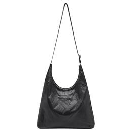 Большая сумка через плечо с нашивкой-логотипом и мягкой подкладкой Maison Margiela sb5zh0017p6993t8013