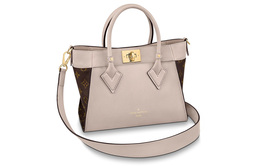 Сумка On My Side Pm Louis Vuitton m57729