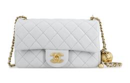 Chanel Сумка-кошелек Small Gold Ball Classic Flap из овчины CF, квадратная, через плечо, женская, светло-серая as1787-b02916-nl303
