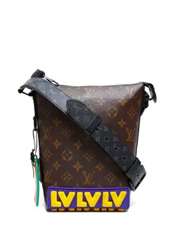 Louis Vuitton monogram messenger bag 31951256