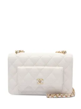 Chanel 2021 matelassé-quilting chain cross body bag 31910826