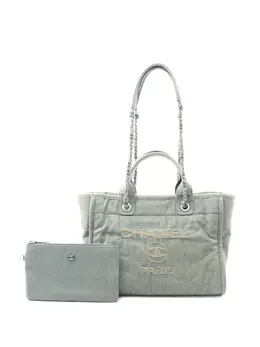 Chanel 2021's small Deauville shoulder bag 31910840